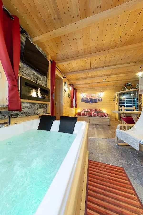 MINI PISCINA e VASCA IDROMASSAGGIO, SAUNA-AL RANCH DOLOMITI PASSION SPA appartamenti Pieve di Cadore