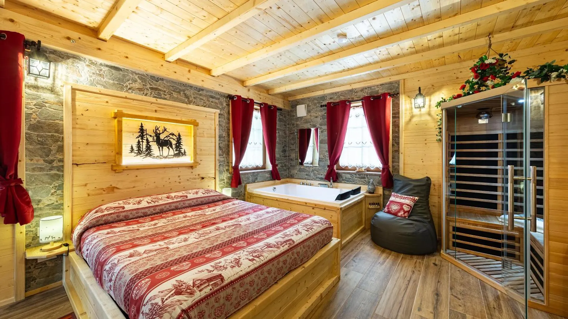 MINI PISCINA e VASCA IDROMASSAGGIO, SAUNA-AL RANCH DOLOMITI PASSION SPA appartamenti Pieve di Cadore